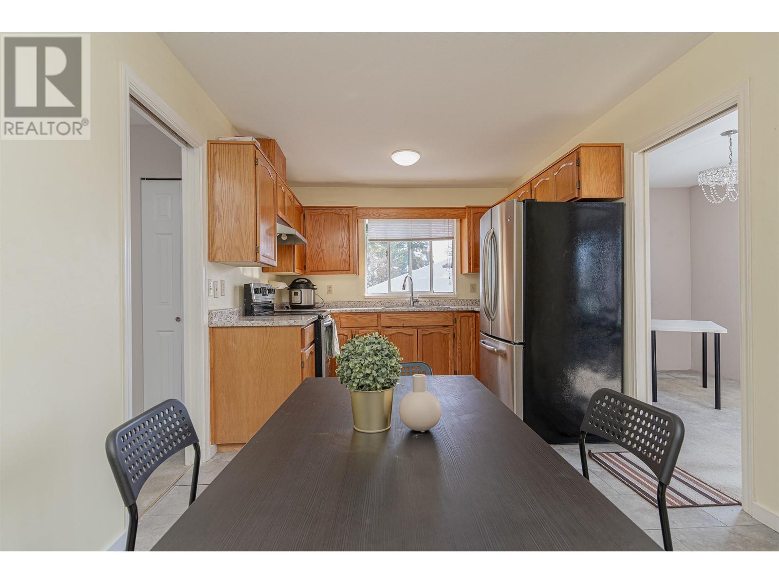 23027 Olund Crescent, Maple Ridge, British Columbia  V2X 0E8 - Photo 5 - R2964756