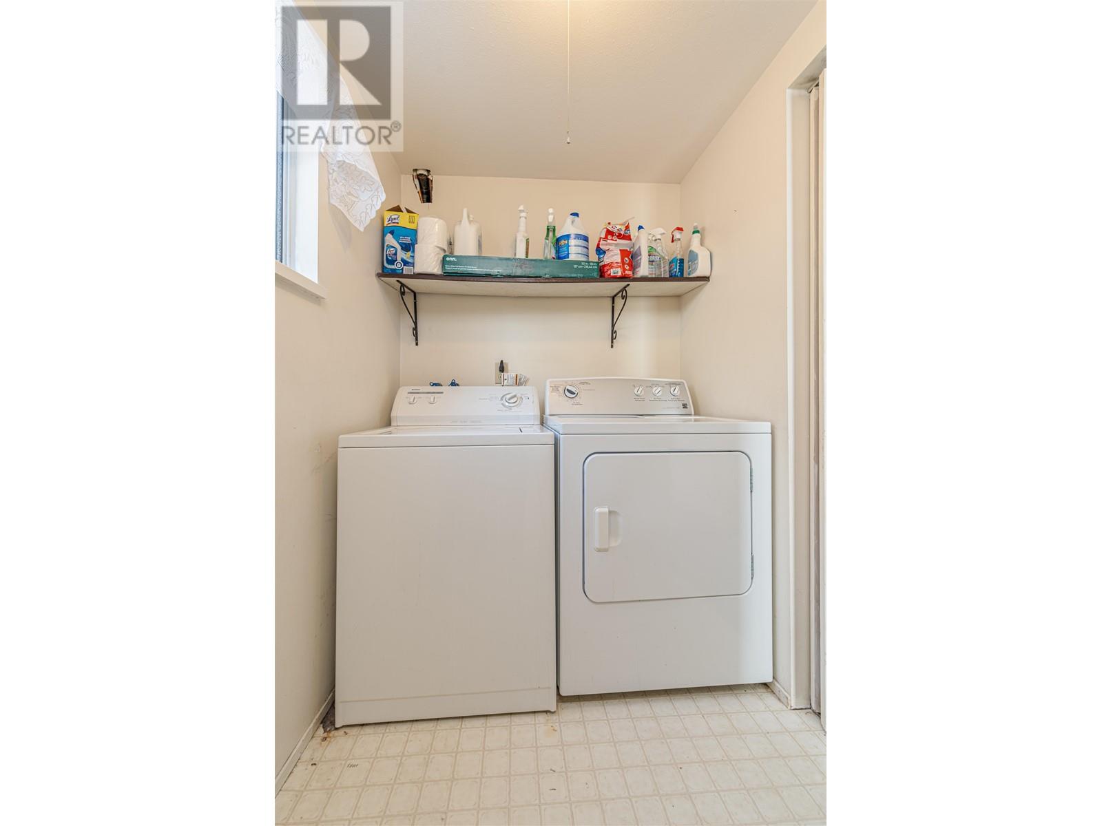 23027 Olund Crescent, Maple Ridge, British Columbia  V2X 0E8 - Photo 21 - R2964756