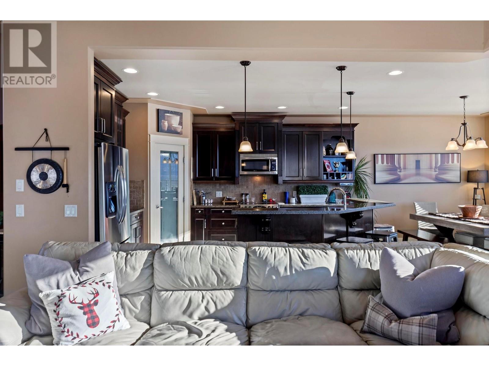 Property at 1347 Wilmot Avenue image 1