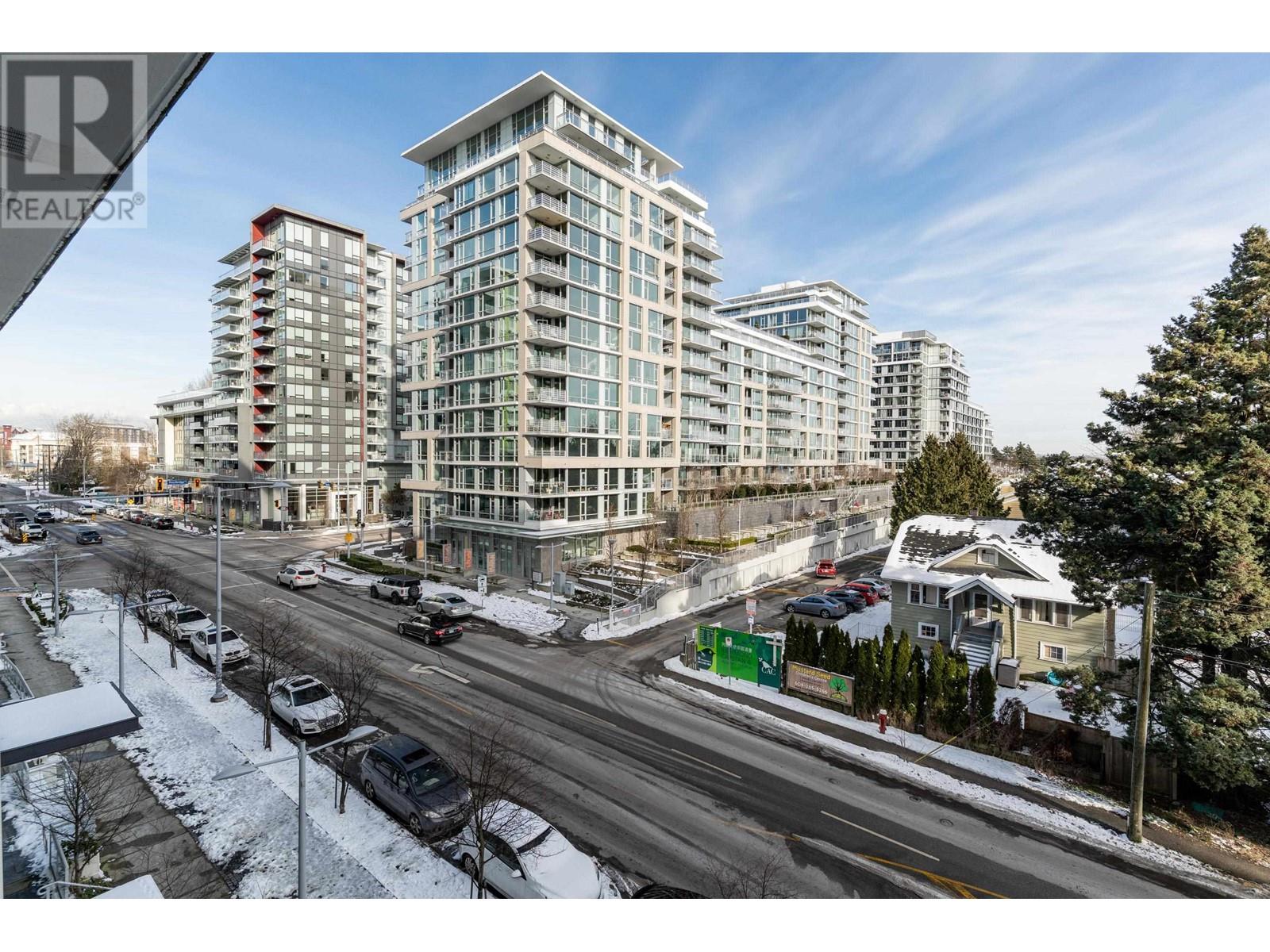 Listing Picture 22 of 37 : 512 3333 SEXSMITH ROAD, Richmond / 烈治文 - 魯藝地產 Yvonne Lu Group - MLS Medallion Club Member