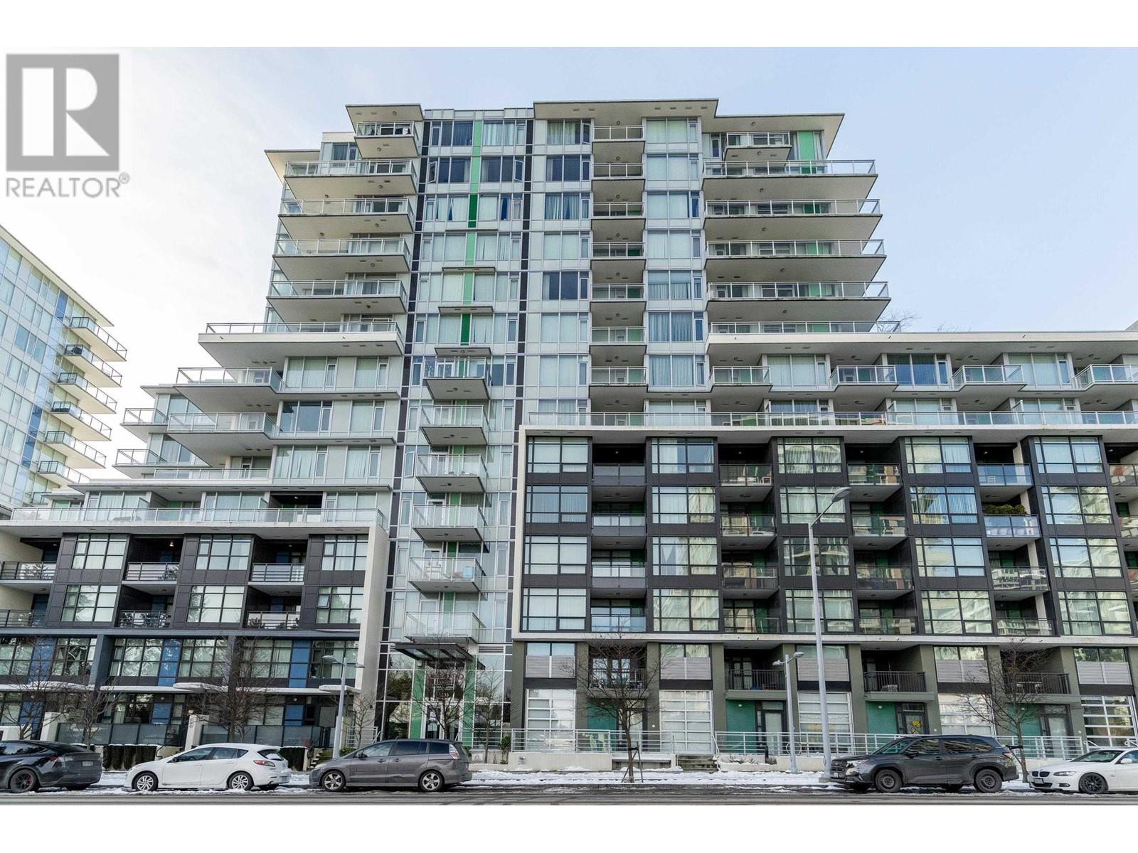 Listing Picture 2 of 37 : 512 3333 SEXSMITH ROAD, Richmond / 烈治文 - 魯藝地產 Yvonne Lu Group - MLS Medallion Club Member