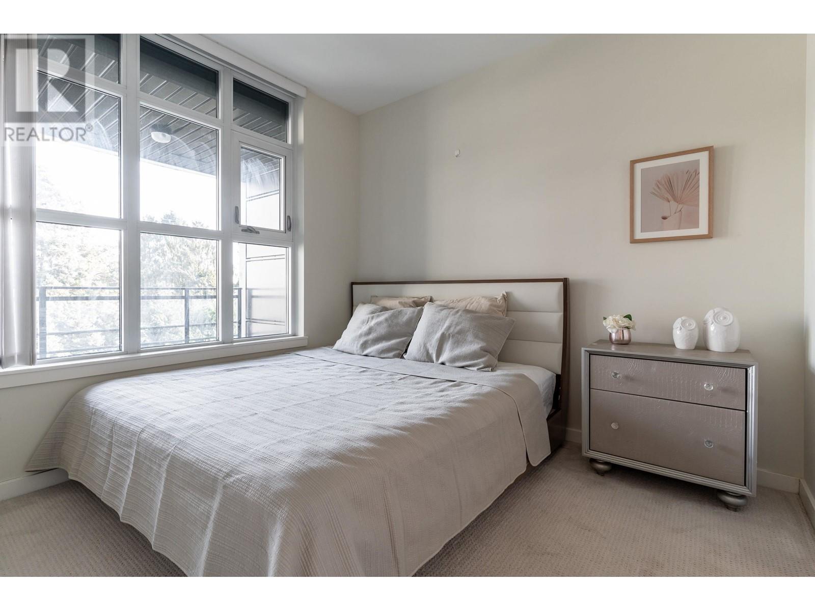 Listing Picture 14 of 37 : 512 3333 SEXSMITH ROAD, Richmond / 烈治文 - 魯藝地產 Yvonne Lu Group - MLS Medallion Club Member