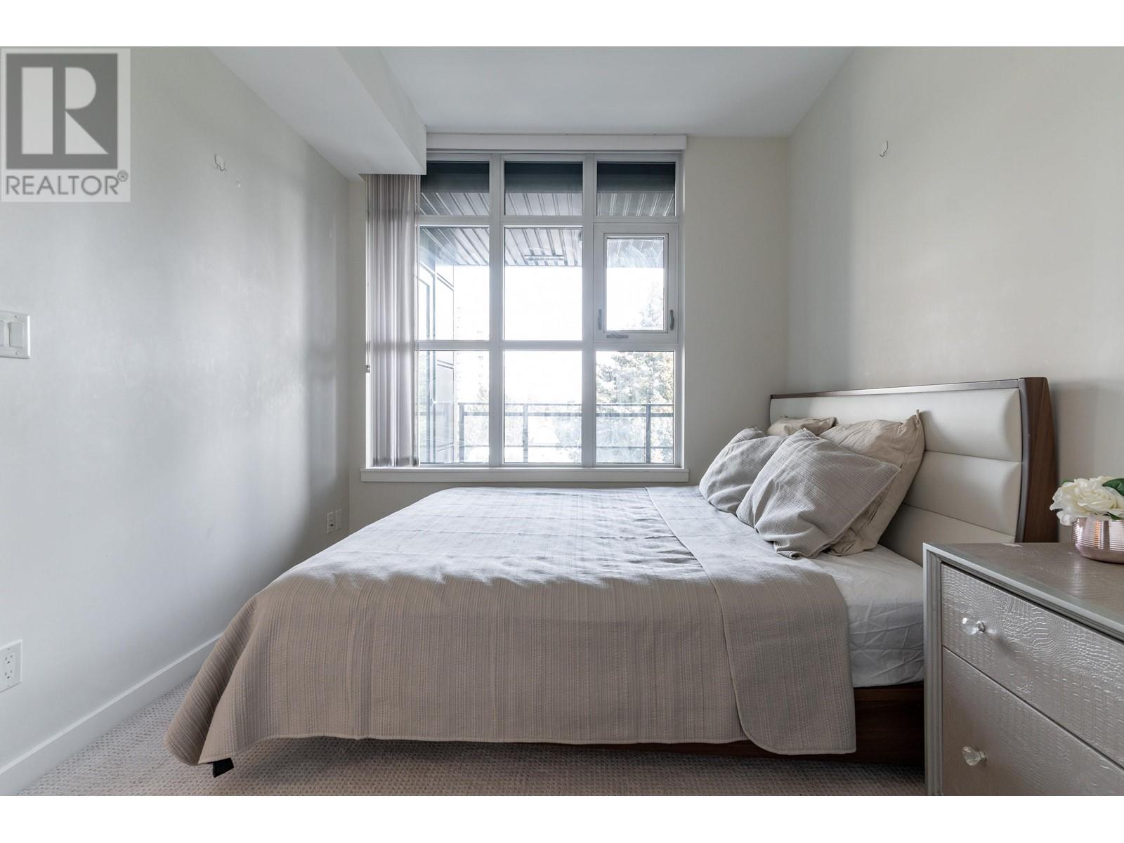 Listing Picture 15 of 37 : 512 3333 SEXSMITH ROAD, Richmond / 烈治文 - 魯藝地產 Yvonne Lu Group - MLS Medallion Club Member