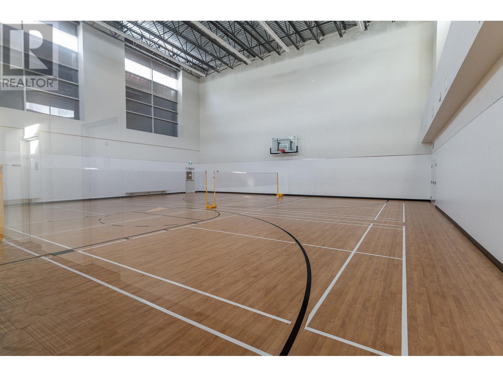 Listing Picture 32 of 37 : 512 3333 SEXSMITH ROAD, Richmond / 烈治文 - 魯藝地產 Yvonne Lu Group - MLS Medallion Club Member