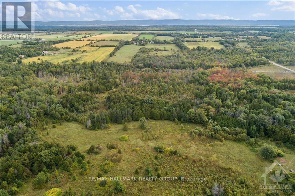 4835 Canon Smith Drive, Ottawa, Ontario  K0A 1X0 - Photo 15 - X9523452