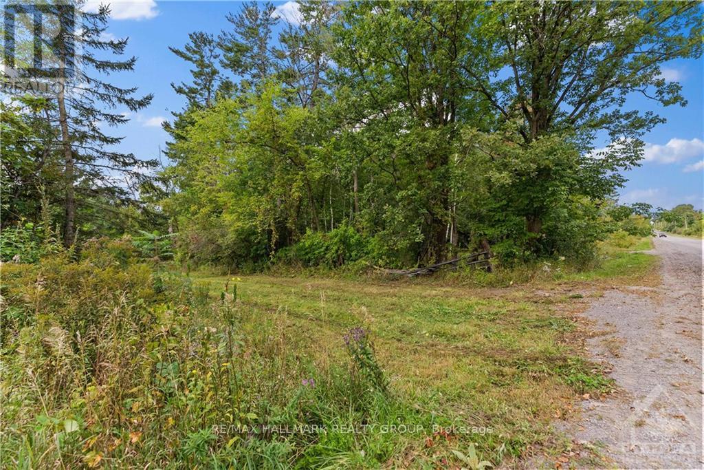 4835 Canon Smith Drive, Ottawa, Ontario  K0A 1X0 - Photo 17 - X9523452
