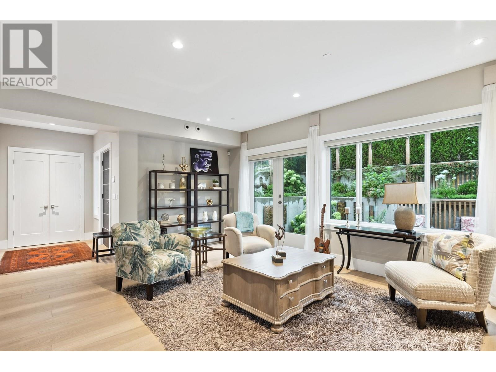 2549 E Kent Avenue North, Vancouver, British Columbia  V5S 2H7 - Photo 16 - R2965218