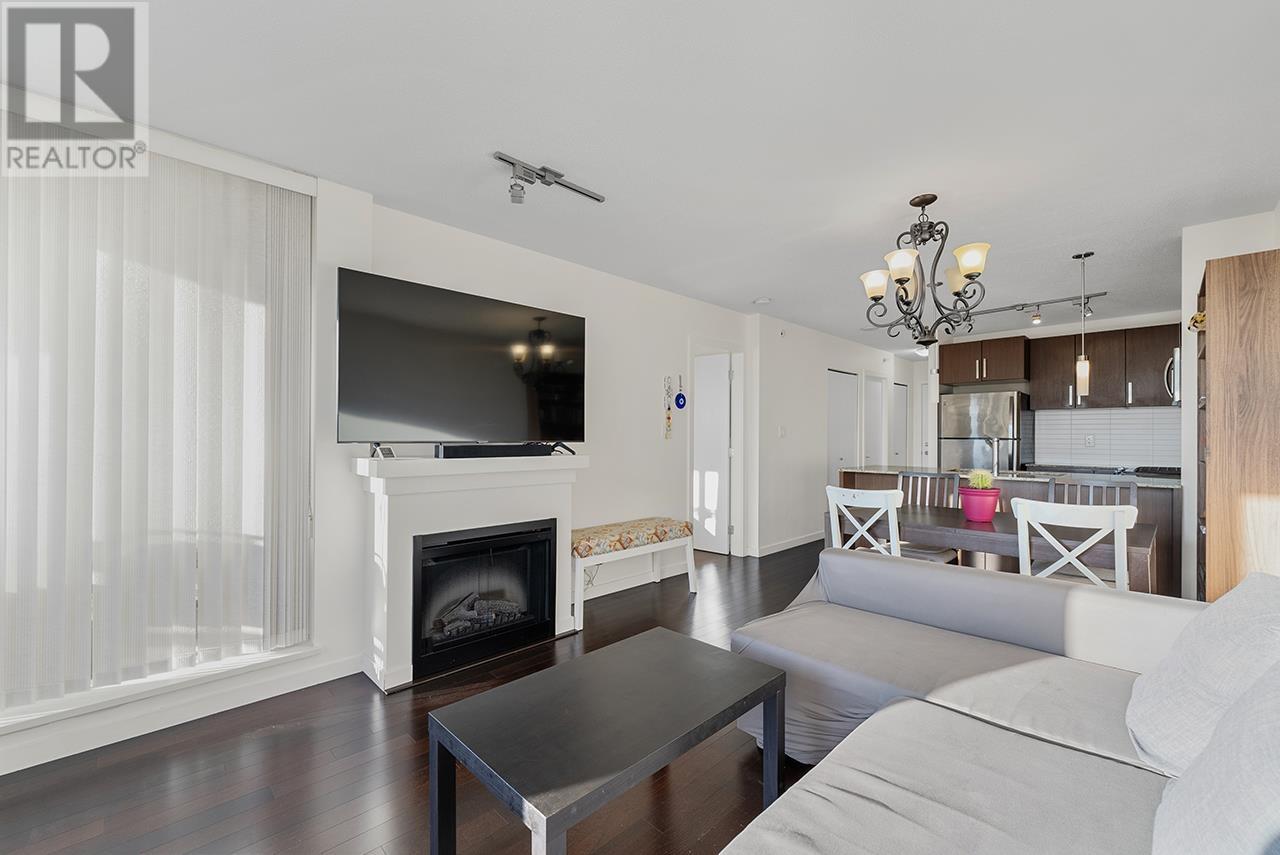 Listing Picture 6 of 23 : 303 9868 CAMERON STREET, Burnaby / 本拿比 - 魯藝地產 Yvonne Lu Group - MLS Medallion Club Member