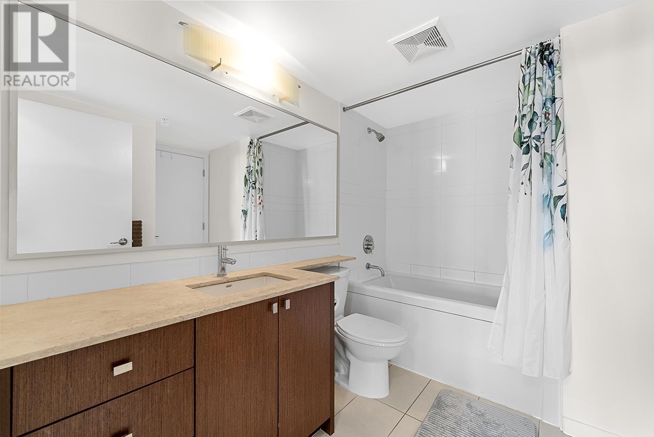 Listing Picture 11 of 23 : 303 9868 CAMERON STREET, Burnaby / 本拿比 - 魯藝地產 Yvonne Lu Group - MLS Medallion Club Member