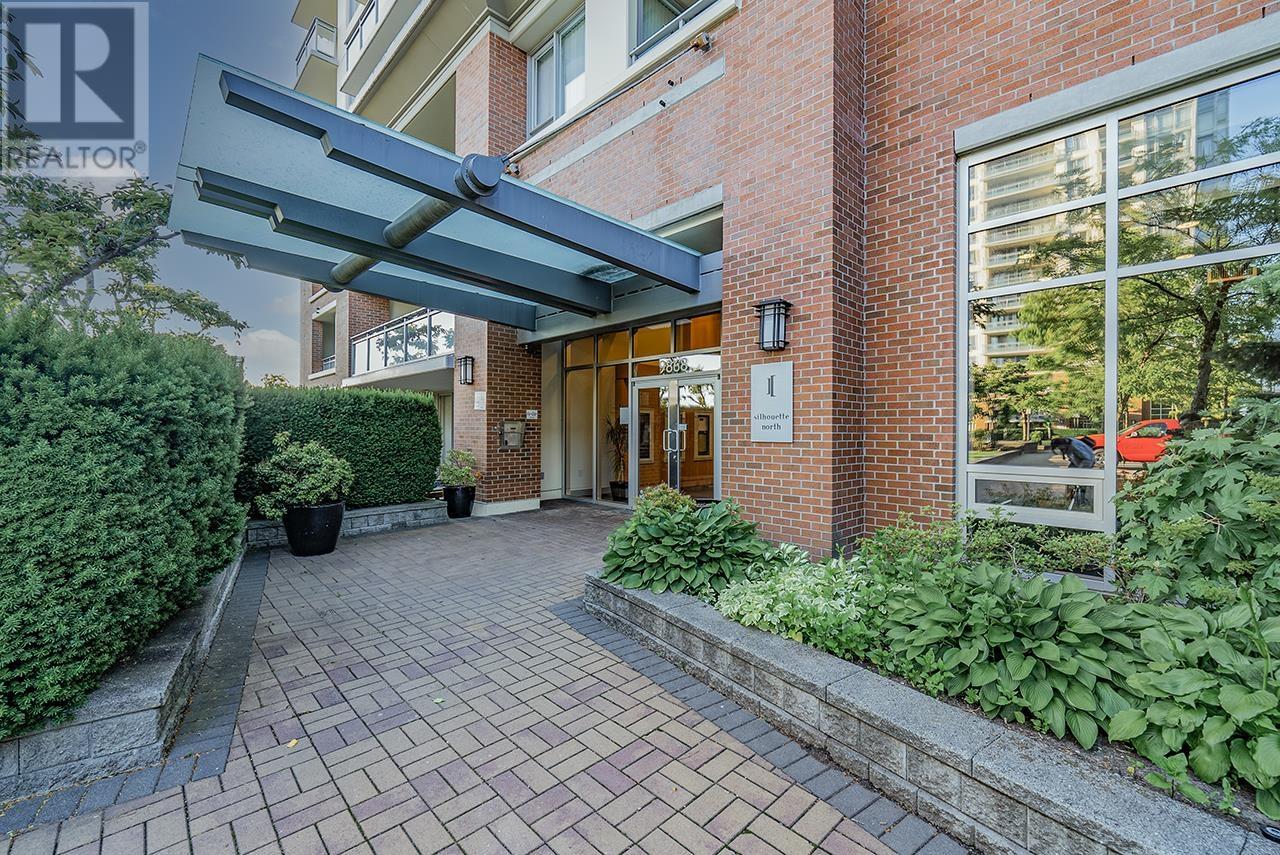 Listing Picture 17 of 23 : 303 9868 CAMERON STREET, Burnaby / 本拿比 - 魯藝地產 Yvonne Lu Group - MLS Medallion Club Member