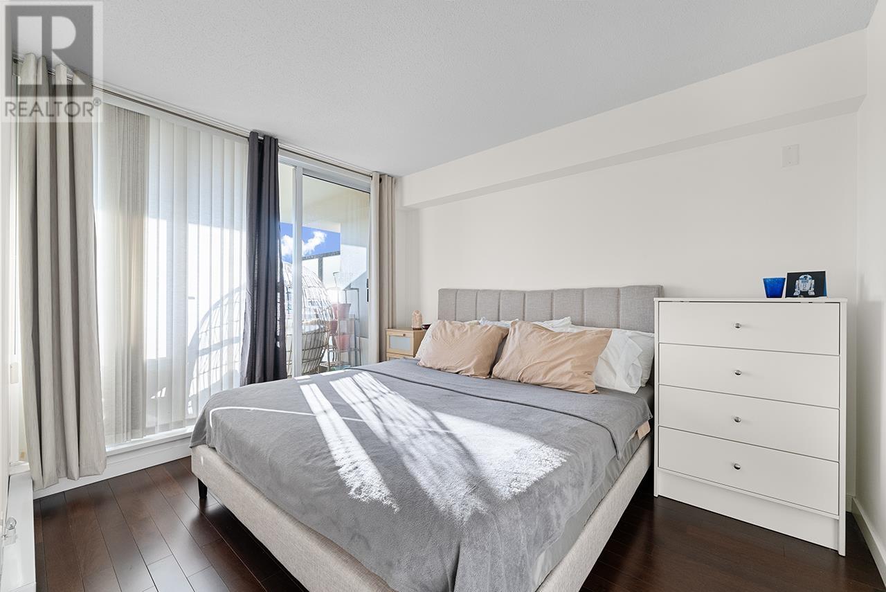 Listing Picture 10 of 23 : 303 9868 CAMERON STREET, Burnaby / 本拿比 - 魯藝地產 Yvonne Lu Group - MLS Medallion Club Member