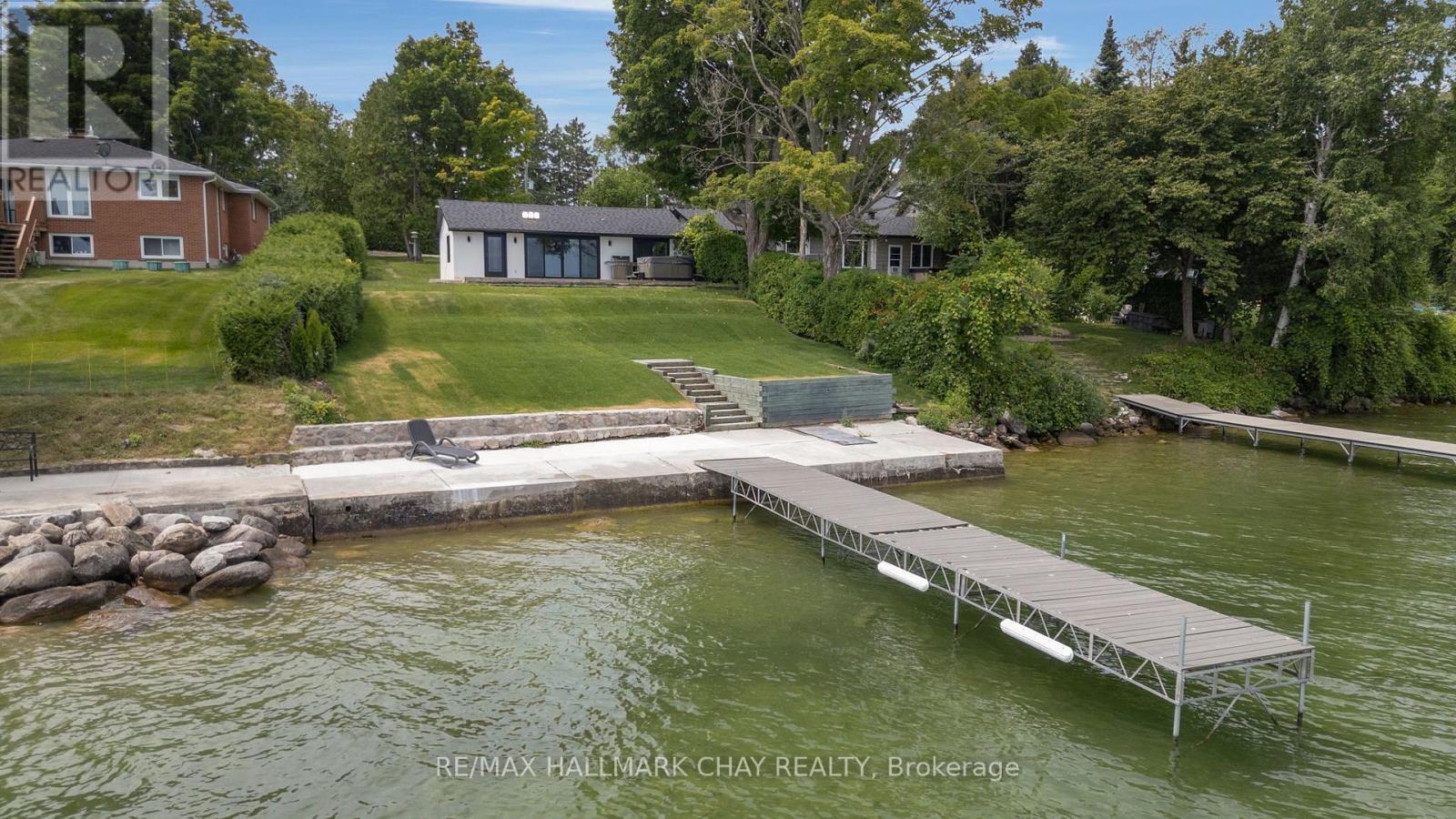Property at 901 WOODLAND DRIVE image 1