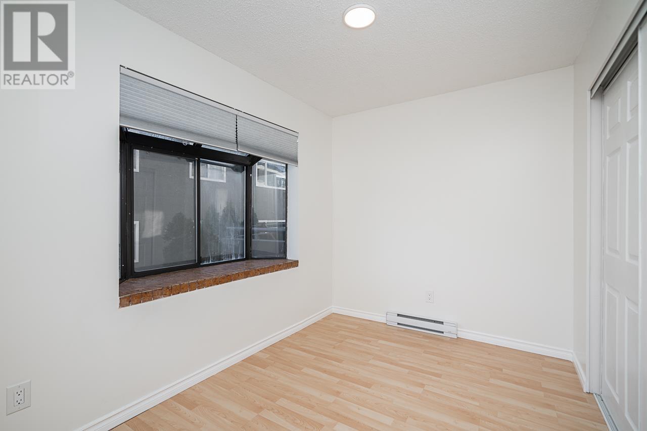 Listing Picture 16 of 23 : 202 8645 OSLER STREET, Vancouver / 溫哥華 - 魯藝地產 Yvonne Lu Group - MLS Medallion Club Member