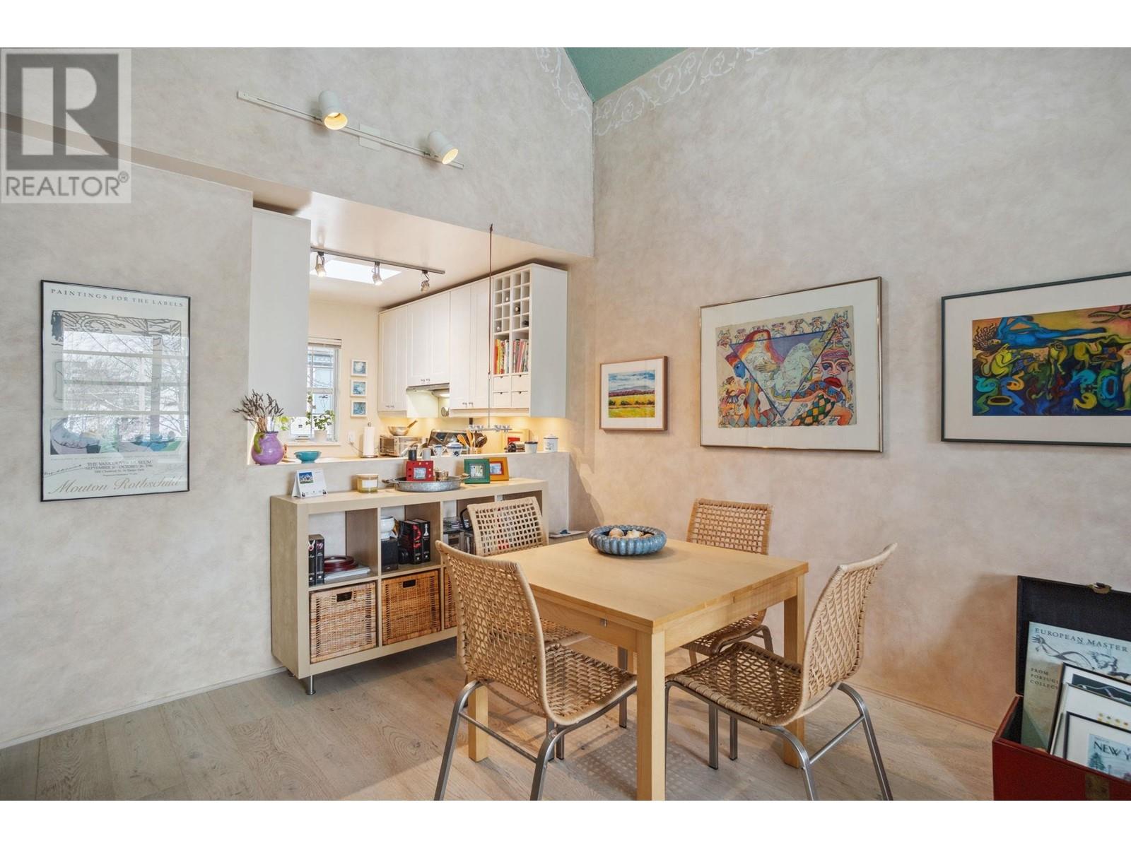 Listing Picture 10 of 24 : 305 1399 BARCLAY STREET, Vancouver / 溫哥華 - 魯藝地產 Yvonne Lu Group - MLS Medallion Club Member