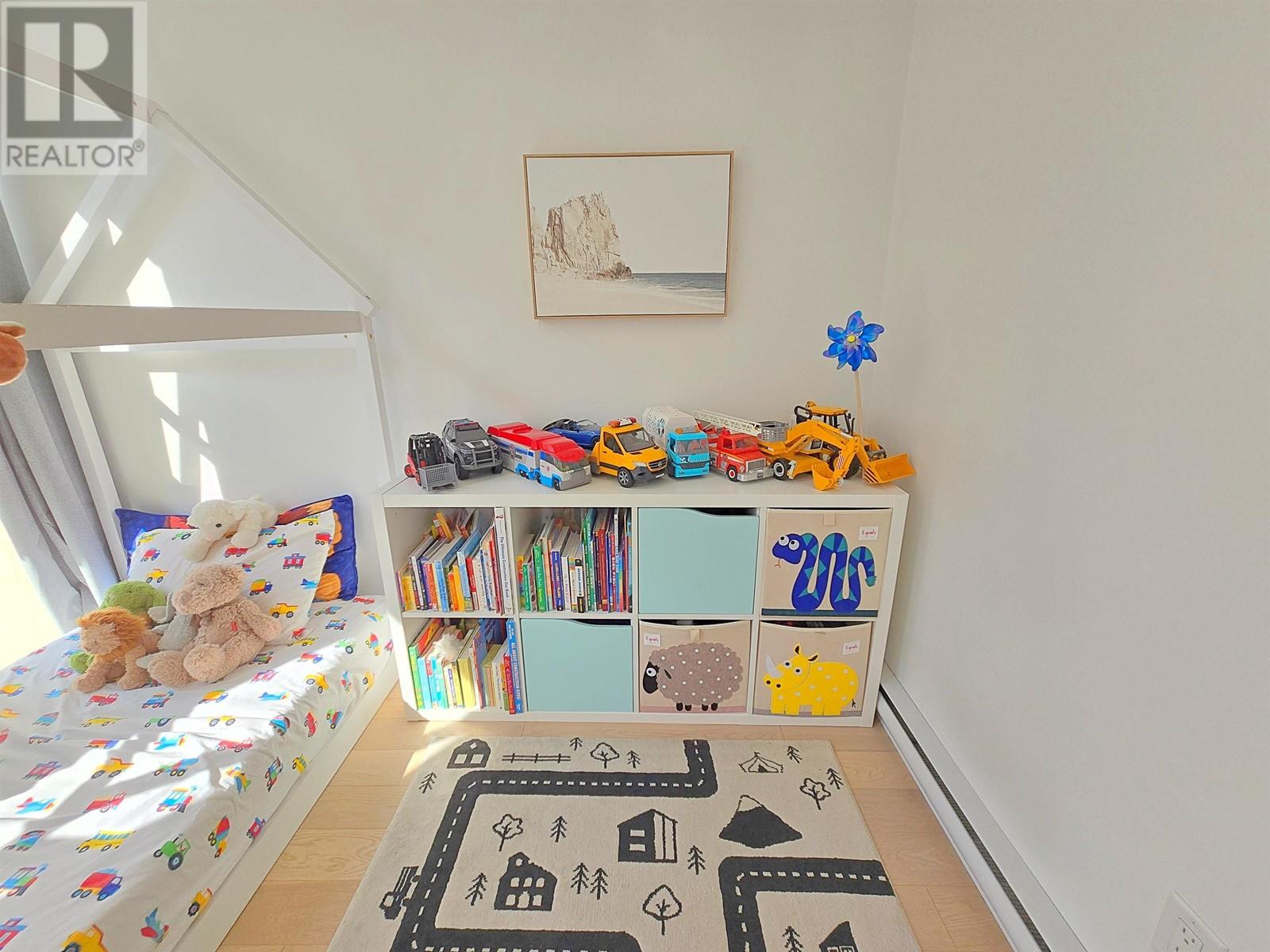 Listing Picture 23 of 39 : 311 1647 E PENDER STREET, Vancouver / 溫哥華 - 魯藝地產 Yvonne Lu Group - MLS Medallion Club Member