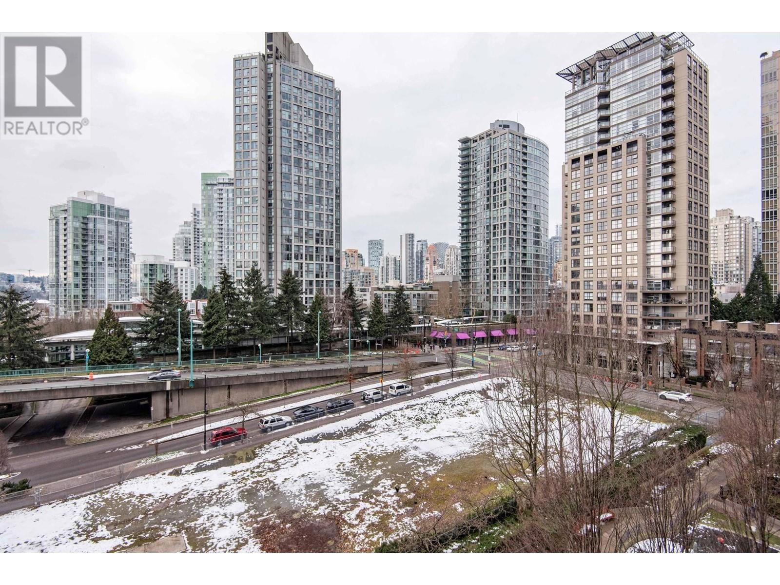 Listing Picture 20 of 30 : 811 939 EXPO BOULEVARD, Vancouver / 溫哥華 - 魯藝地產 Yvonne Lu Group - MLS Medallion Club Member