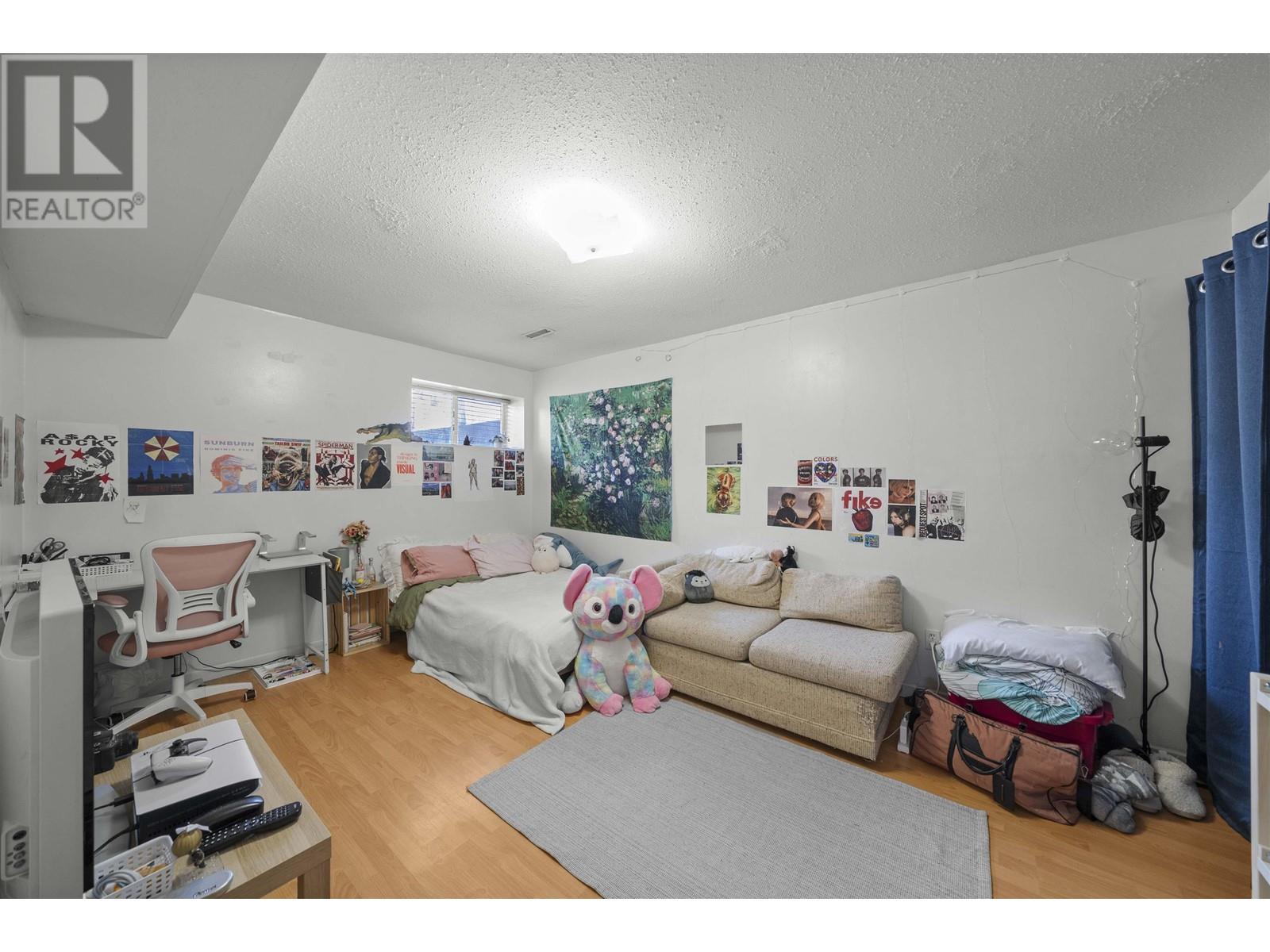 Listing Picture 25 of 31 : 3088 E GEORGIA STREET, Vancouver / 溫哥華 - 魯藝地產 Yvonne Lu Group - MLS Medallion Club Member