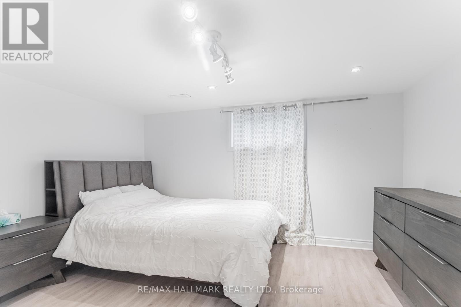 131 Searle Avenue, Toronto, Ontario  M3H 4B1 - Photo 15 - C11966122