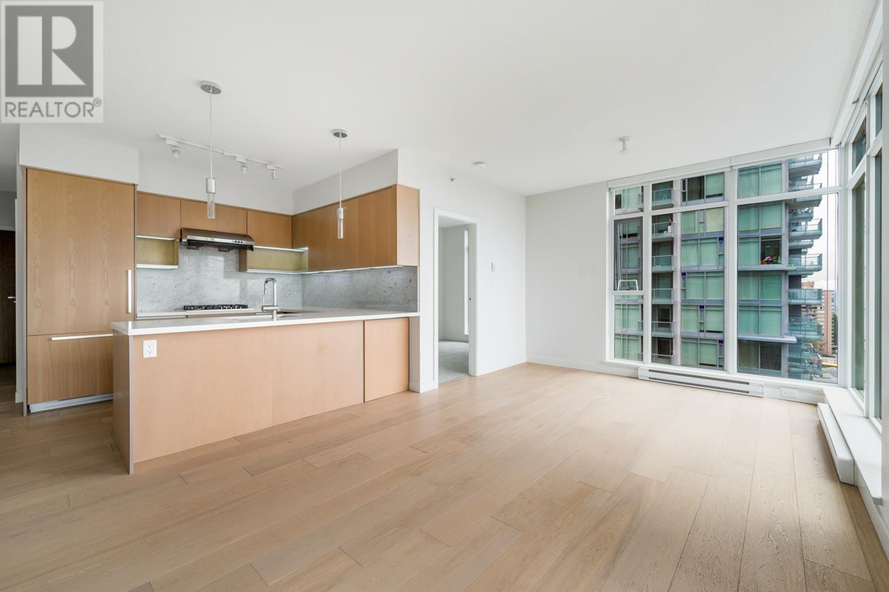 Listing Picture 7 of 33 : 1810 6588 NELSON AVENUE, Burnaby / 本拿比 - 魯藝地產 Yvonne Lu Group - MLS Medallion Club Member