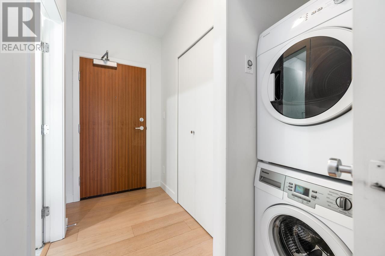 Listing Picture 6 of 33 : 1810 6588 NELSON AVENUE, Burnaby / 本拿比 - 魯藝地產 Yvonne Lu Group - MLS Medallion Club Member