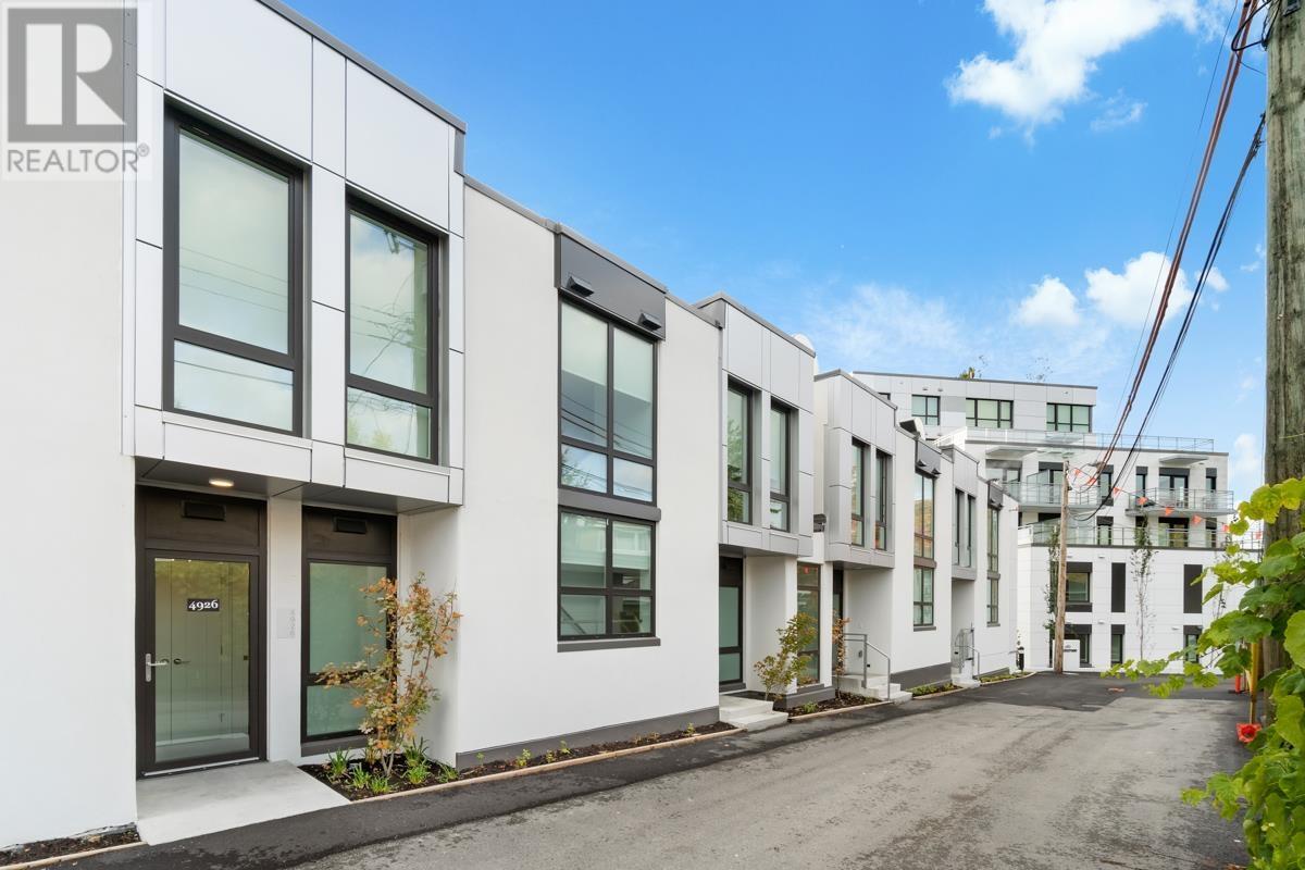 Listing Picture 35 of 38 : 4926 CAMBIE STREET, Vancouver / 溫哥華 - 魯藝地產 Yvonne Lu Group - MLS Medallion Club Member