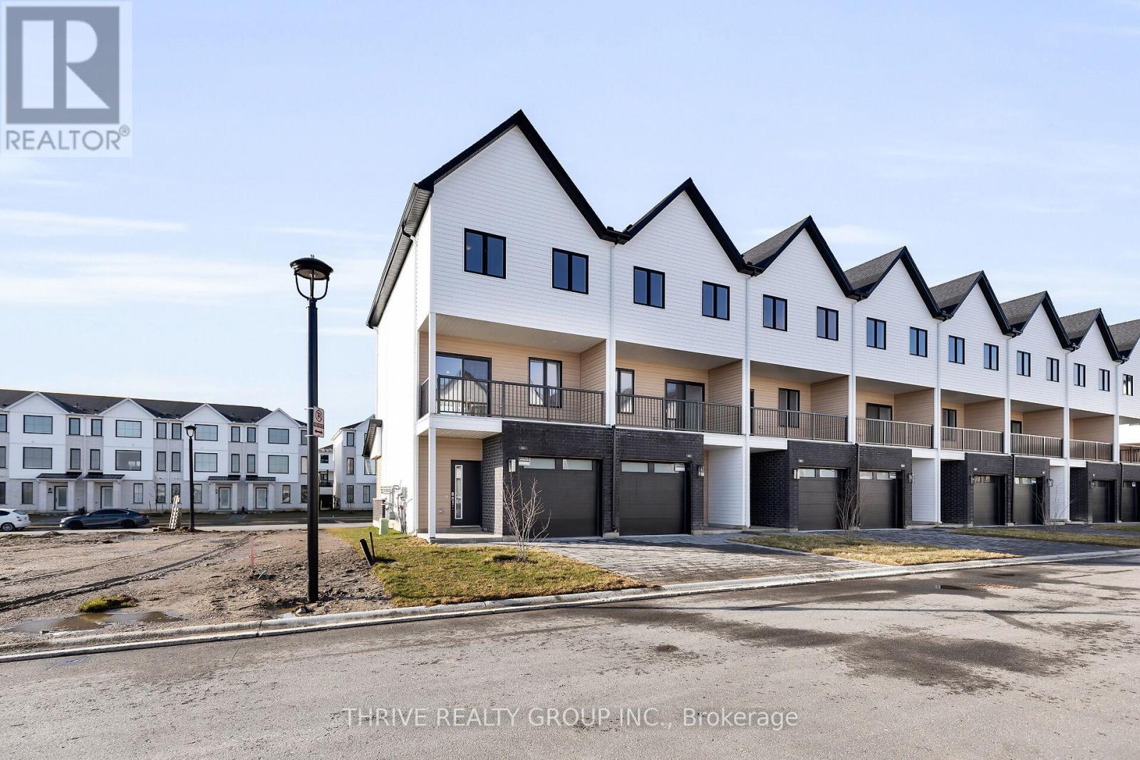 Property at 82 - 1595 CAPRI CRESCENT image 2