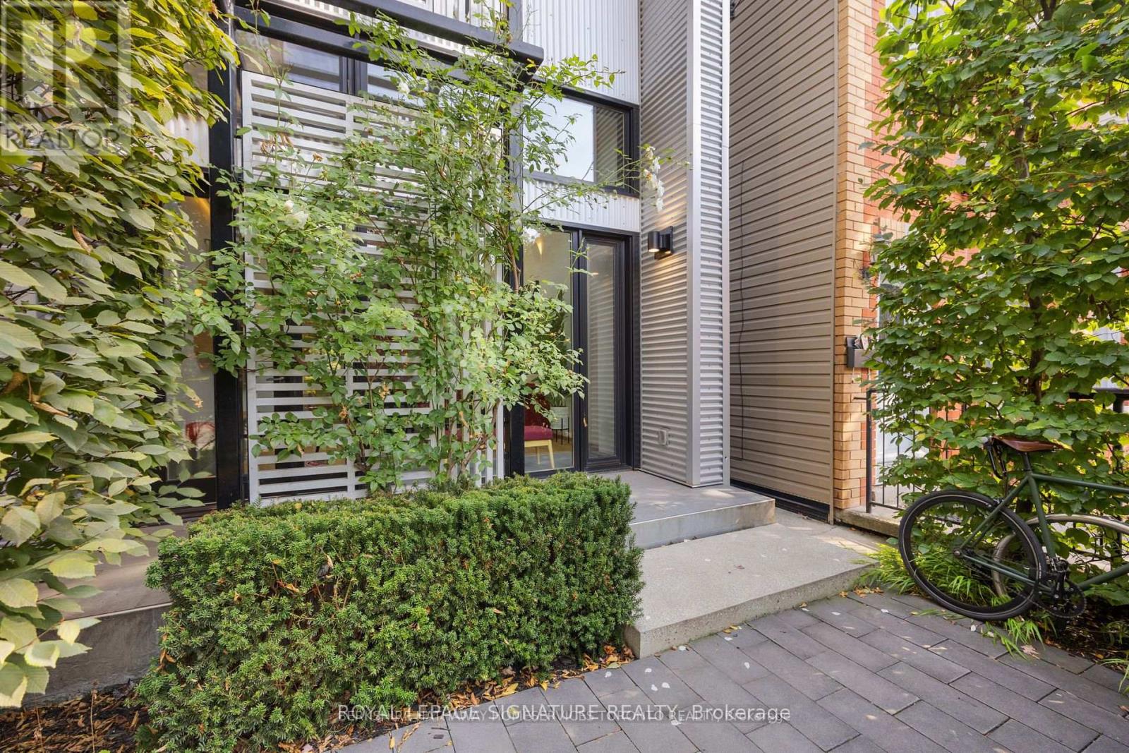Property at 19 FENNINGS STREET image 3