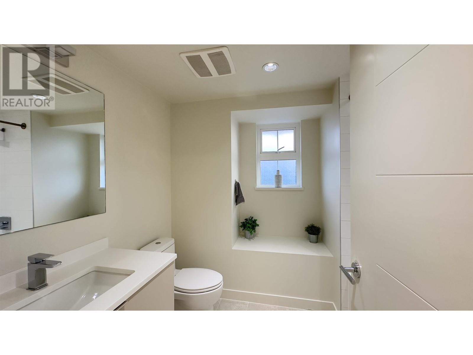 Listing Picture 21 of 33 : 8588 OSLER STREET, Vancouver / 溫哥華 - 魯藝地產 Yvonne Lu Group - MLS Medallion Club Member