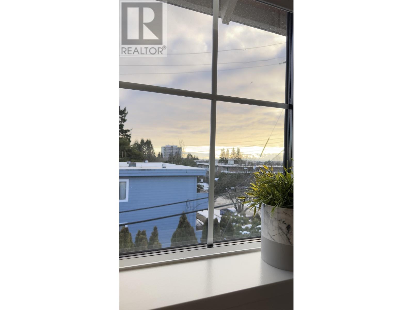 Listing Picture 33 of 33 : 8588 OSLER STREET, Vancouver / 溫哥華 - 魯藝地產 Yvonne Lu Group - MLS Medallion Club Member