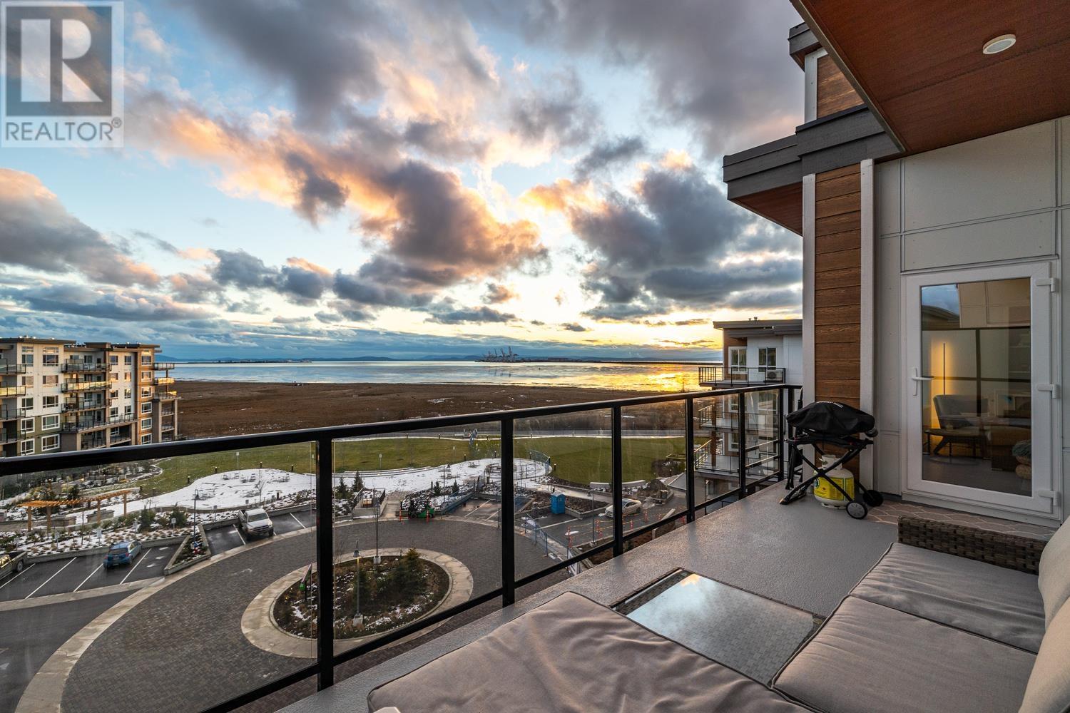 625 2499 Rabbit Drive, Tsawwassen, British Columbia  V4M 0G4 - Photo 1 - R2965339