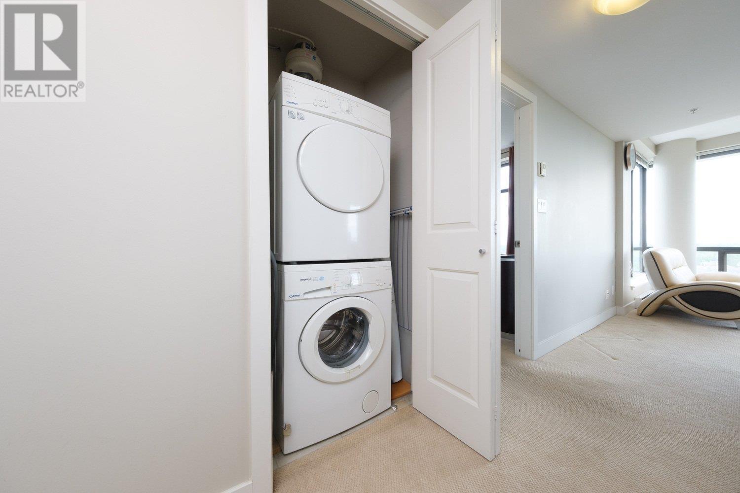 Listing Picture 27 of 29 : 1701 6333 KATSURA STREET, Richmond / 烈治文 - 魯藝地產 Yvonne Lu Group - MLS Medallion Club Member