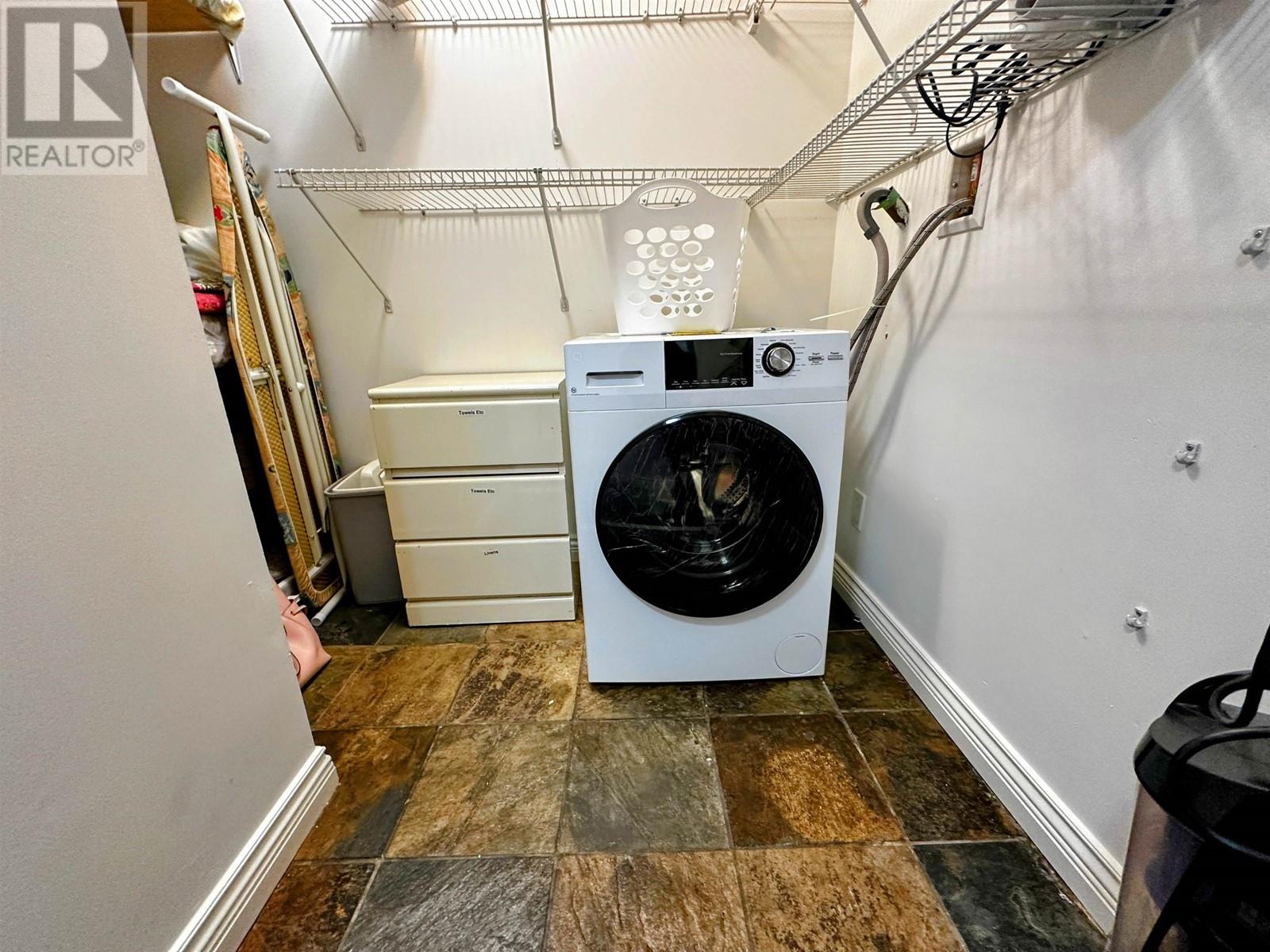 Listing Picture 20 of 30 : 316 1550 BARCLAY STREET, Vancouver / 溫哥華 - 魯藝地產 Yvonne Lu Group - MLS Medallion Club Member