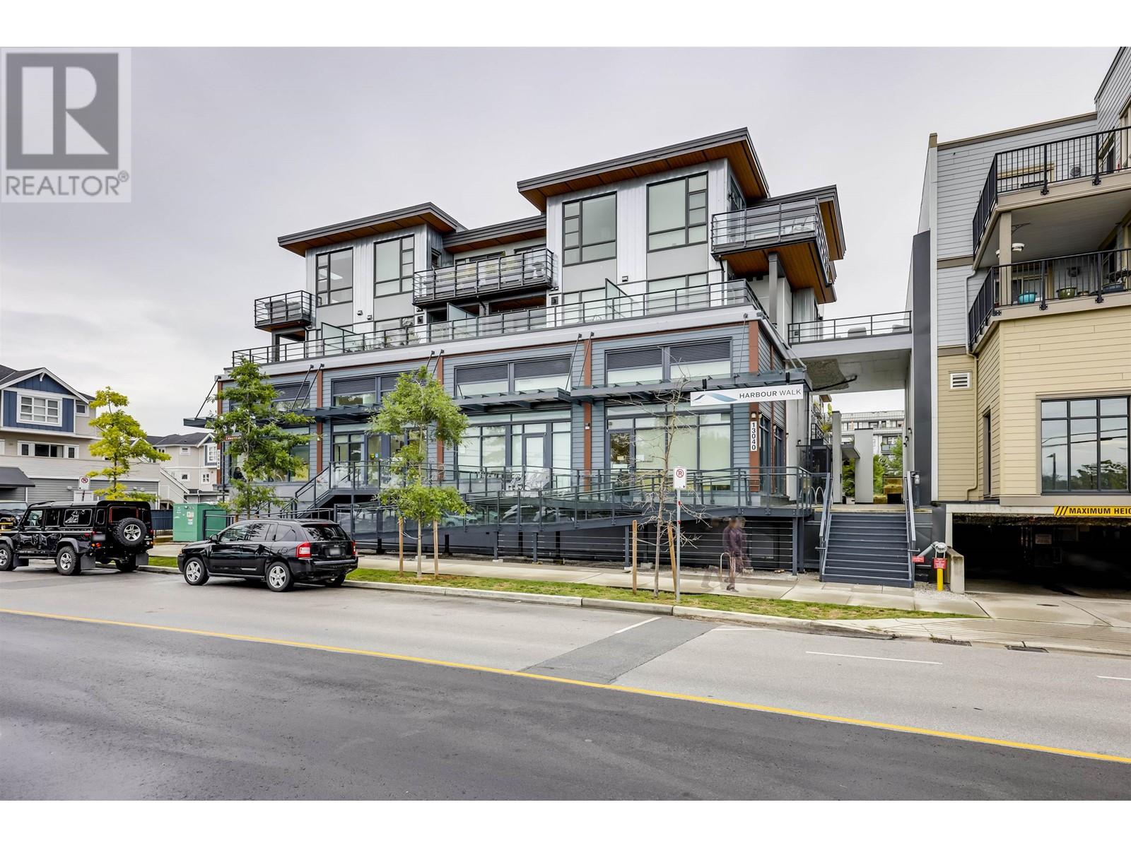 Listing Picture 21 of 28 : 413 13040 NO. 2 ROAD, Richmond / 烈治文 - 魯藝地產 Yvonne Lu Group - MLS Medallion Club Member