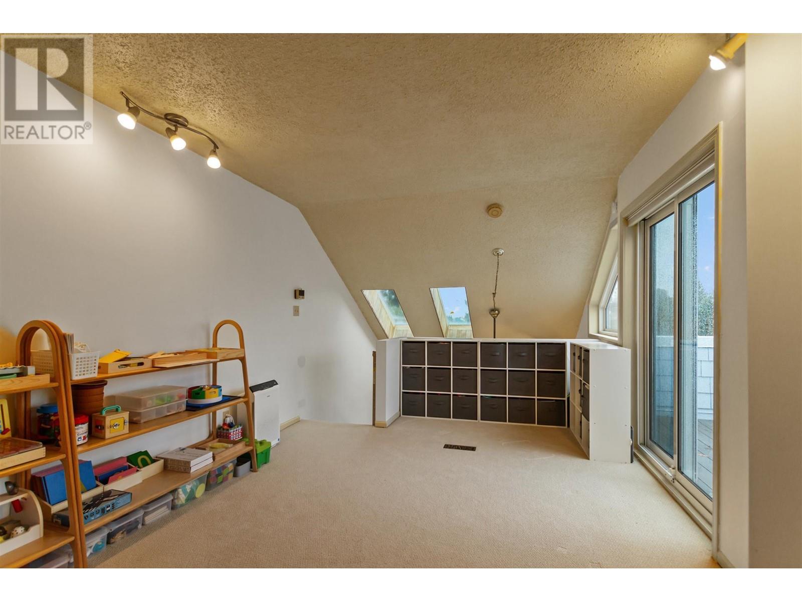 4190 W 11th Avenue, Vancouver, British Columbia  V6R 2L6 - Photo 16 - R2965341