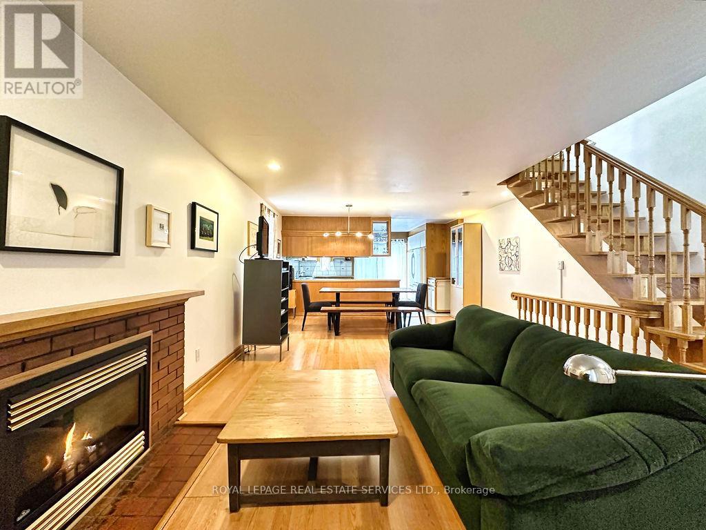 Property at 23 EDITH DRIVE image 5