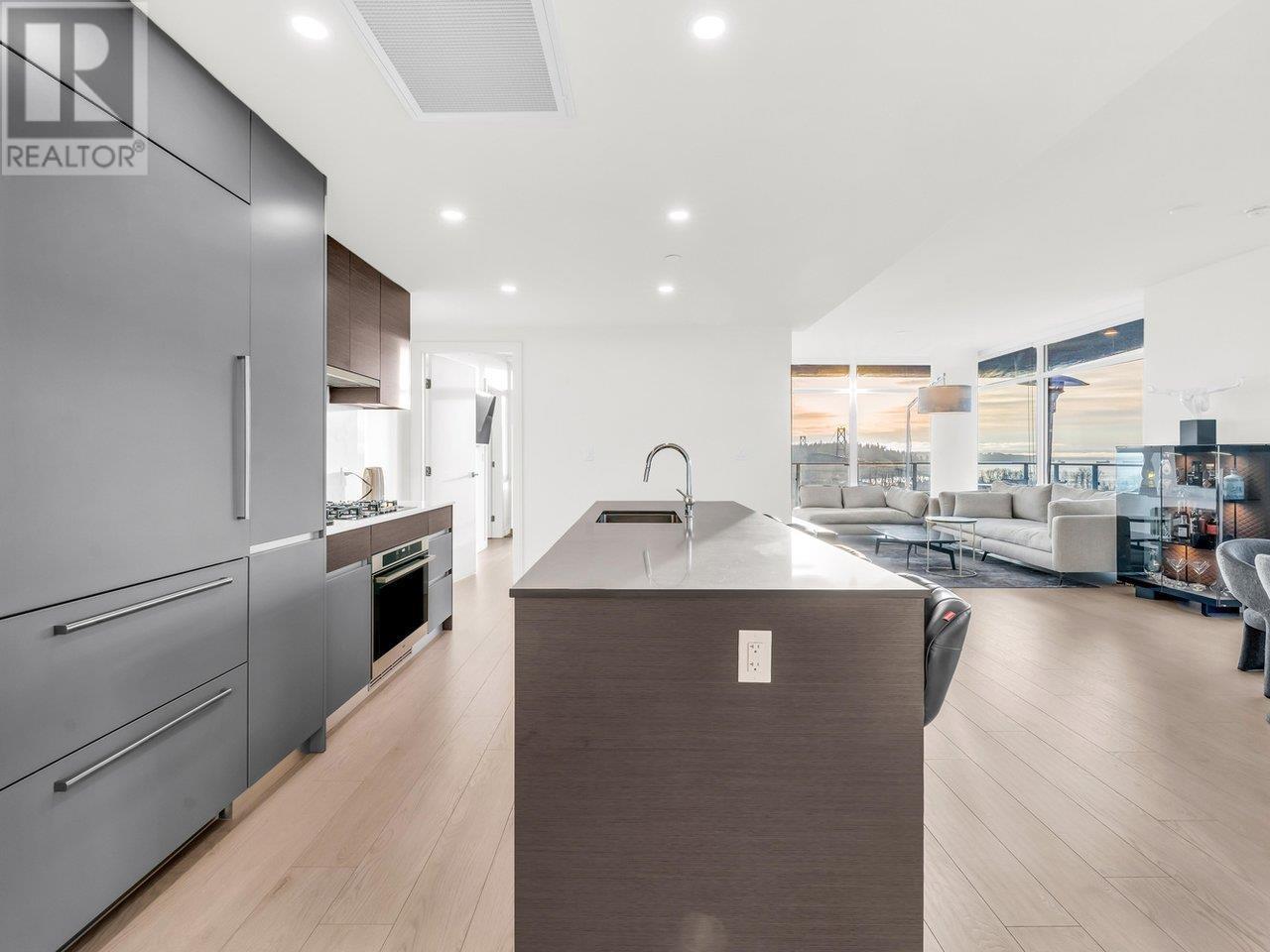 1506 200 Klahanie Court, West Vancouver, British Columbia  V7P 0E4 - Photo 1 - R2960296