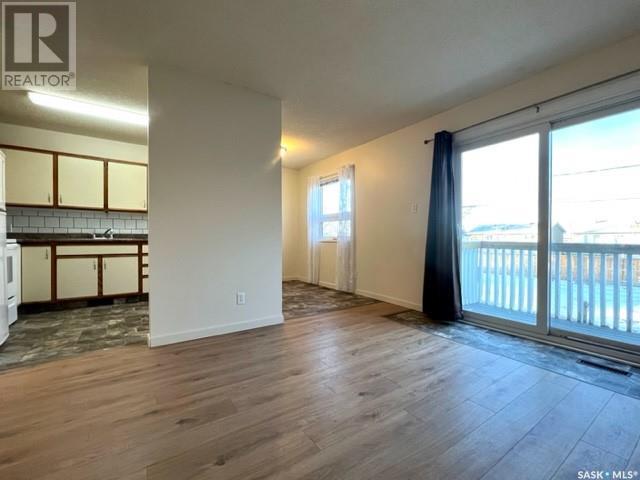Property at 2 34 Central AVENUE S image 3