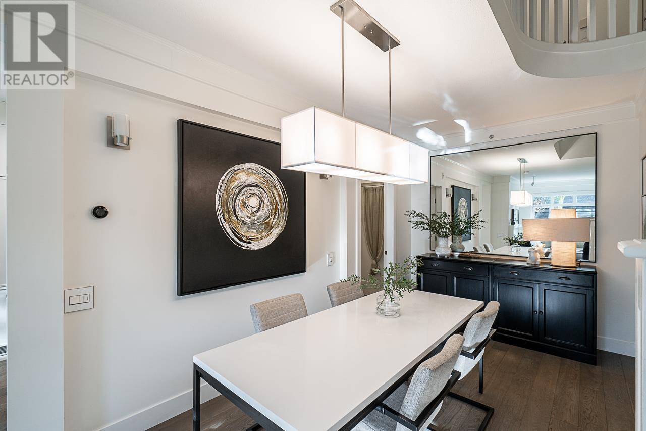 Listing Picture 17 of 40 : 109 3088 W 41ST AVENUE, Vancouver / 溫哥華 - 魯藝地產 Yvonne Lu Group - MLS Medallion Club Member