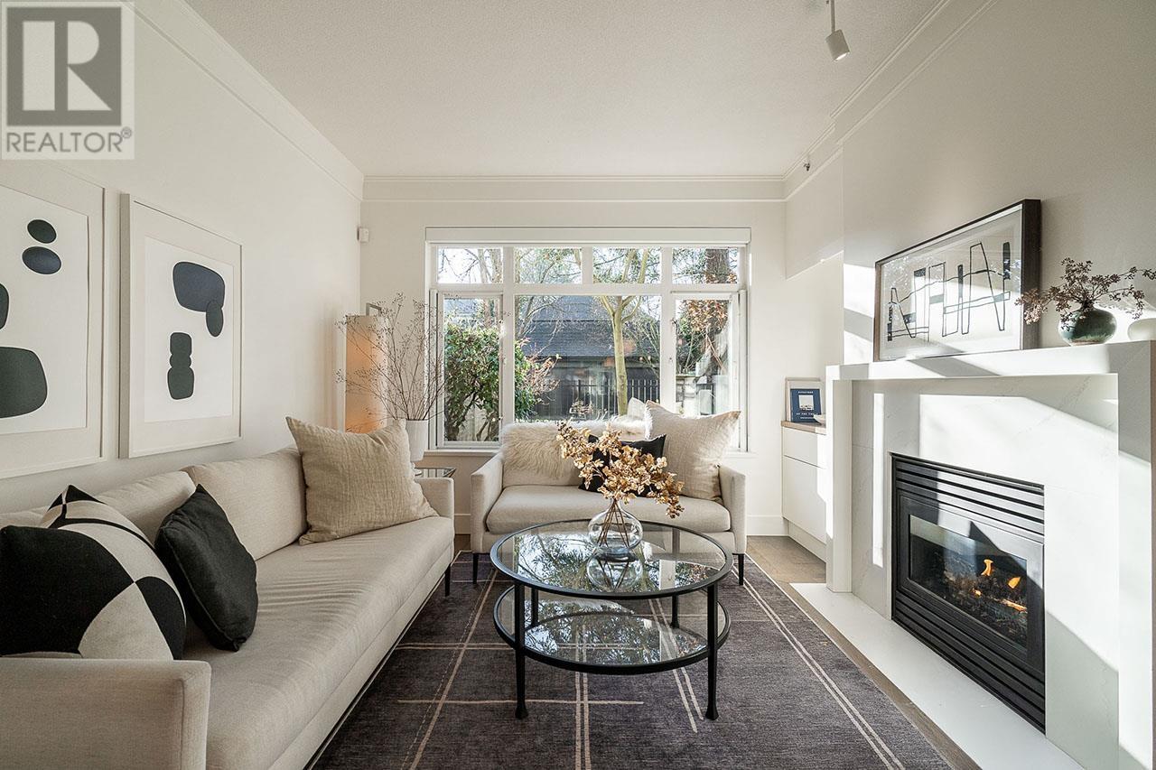 Listing Picture 14 of 40 : 109 3088 W 41ST AVENUE, Vancouver / 溫哥華 - 魯藝地產 Yvonne Lu Group - MLS Medallion Club Member