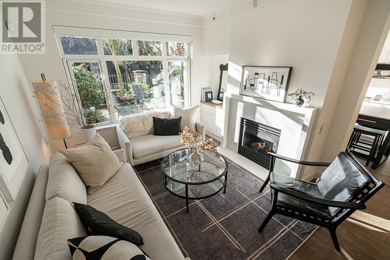 Listing Picture 13 of 40 : 109 3088 W 41ST AVENUE, Vancouver / 溫哥華 - 魯藝地產 Yvonne Lu Group - MLS Medallion Club Member