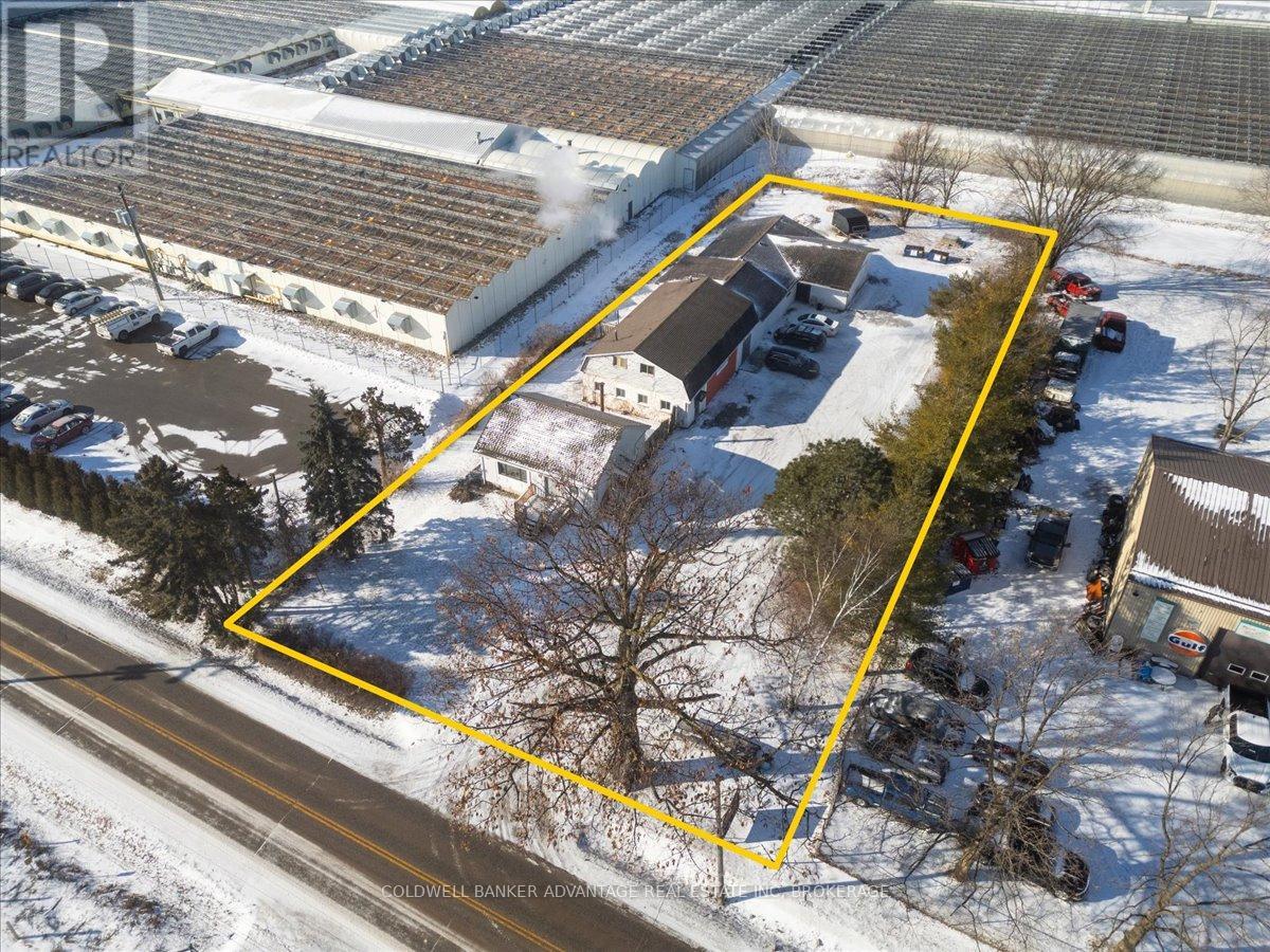 Property at 1410 BALFOUR STREET image 2