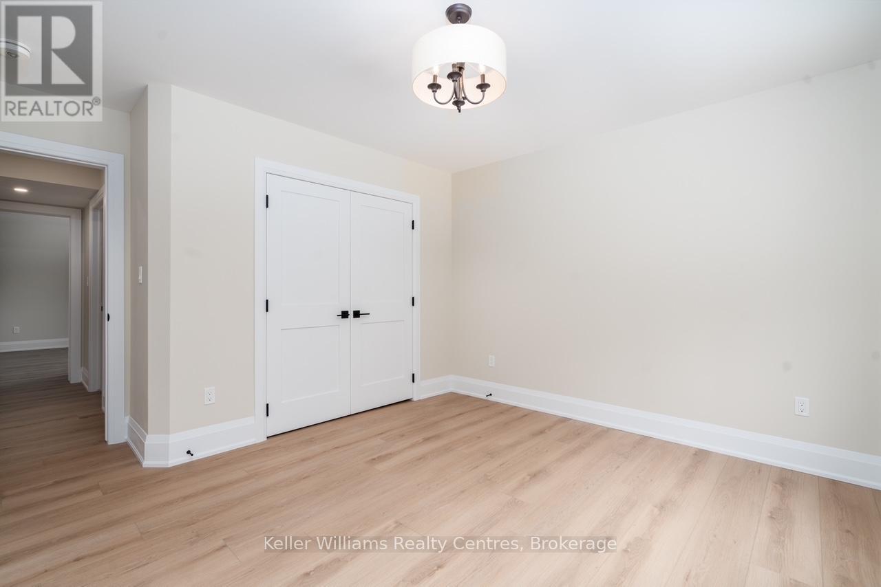776 20th Street, Hanover, Ontario  N4N 0C5 - Photo 34 - X11966312
