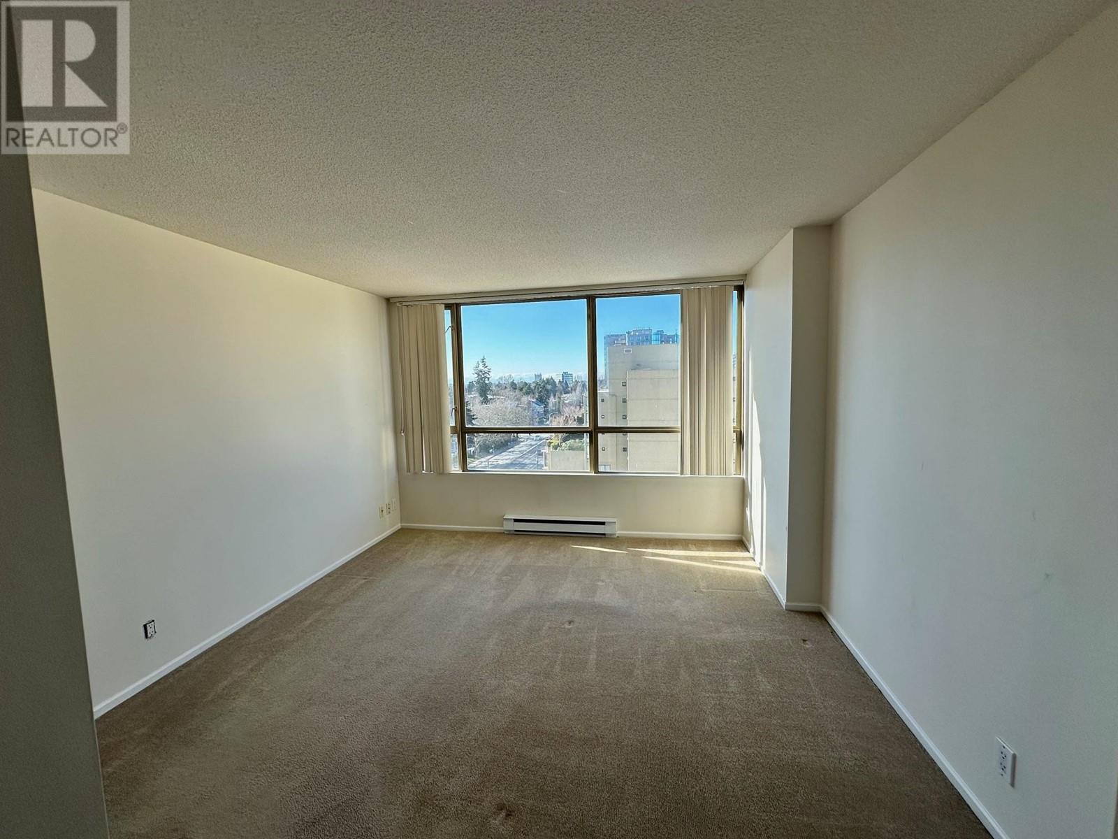 Listing Picture 8 of 20 : 604 7995 WESTMINSTER HIGHWAY, Richmond / 烈治文 - 魯藝地產 Yvonne Lu Group - MLS Medallion Club Member