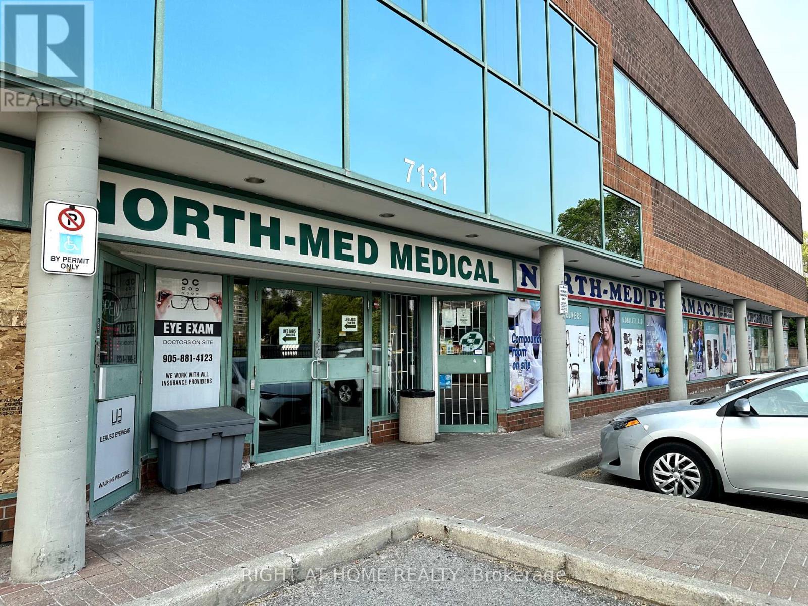 102-R2 - 7131 Bathurst Street, Vaughan, Ontario  L4J 7Z1 - Photo 2 - N11966342