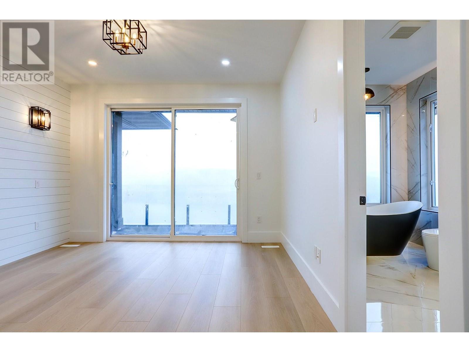 Property at 8928 Tavistock Road image 3