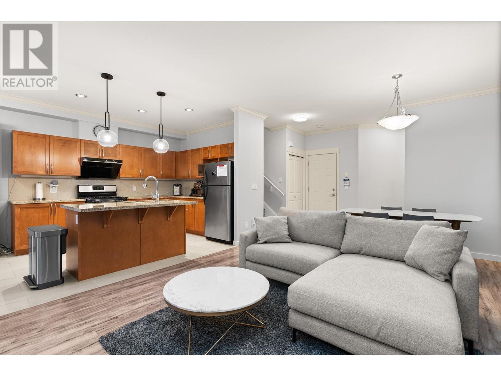 Listing Picture 6 of 34 : 31 7171 STEVESTON HIGHWAY, Richmond / 烈治文 - 魯藝地產 Yvonne Lu Group - MLS Medallion Club Member