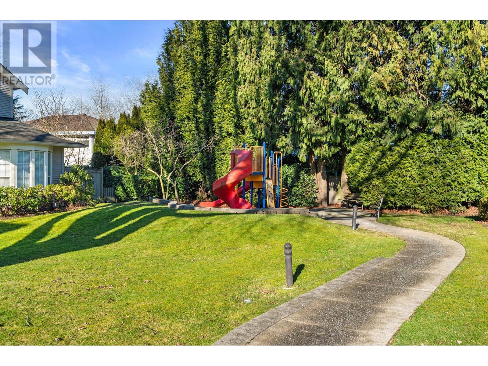 Listing Picture 33 of 34 : 31 7171 STEVESTON HIGHWAY, Richmond / 烈治文 - 魯藝地產 Yvonne Lu Group - MLS Medallion Club Member