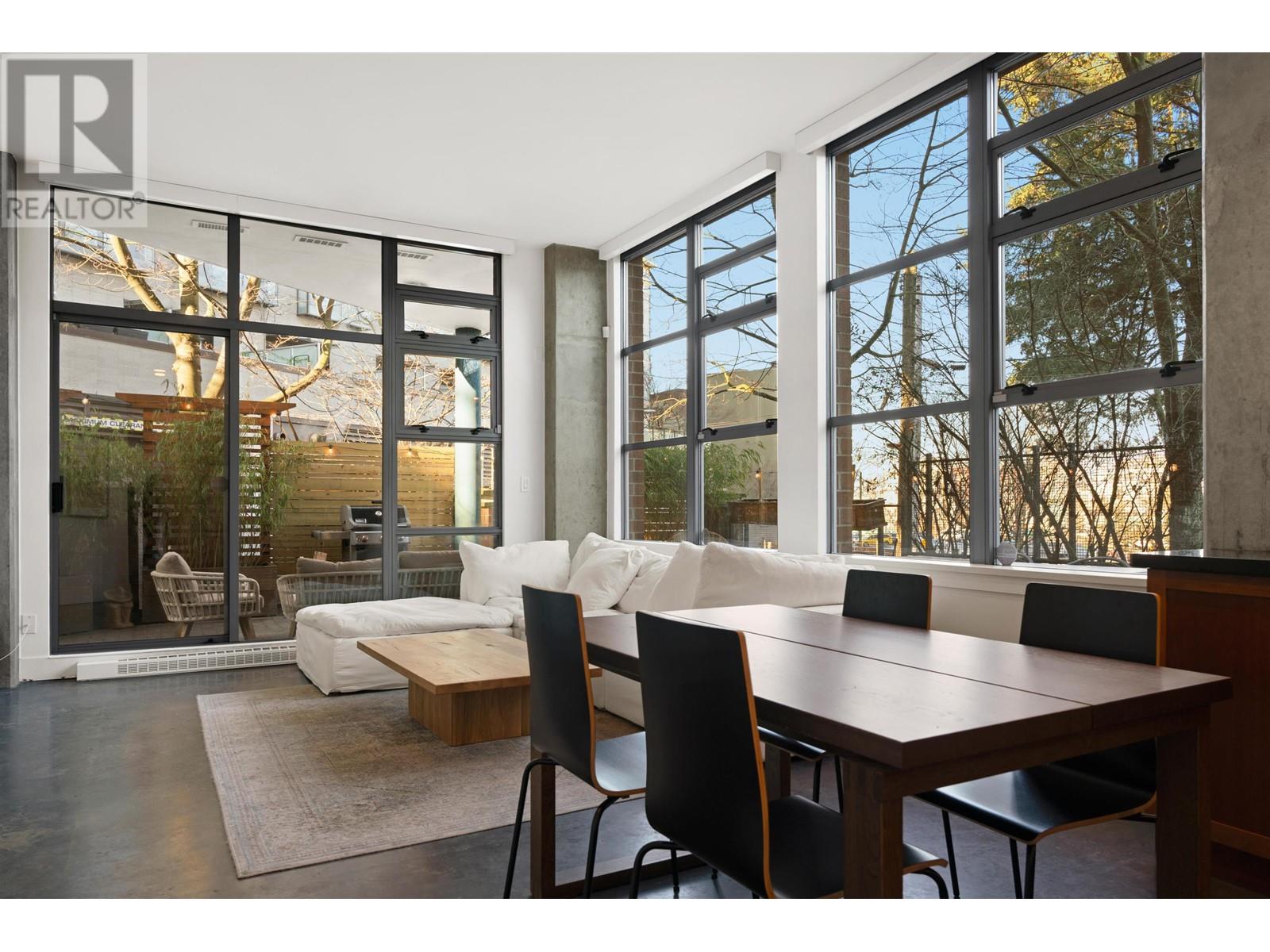 113 2635 PRINCE EDWARD STREET, Vancouver