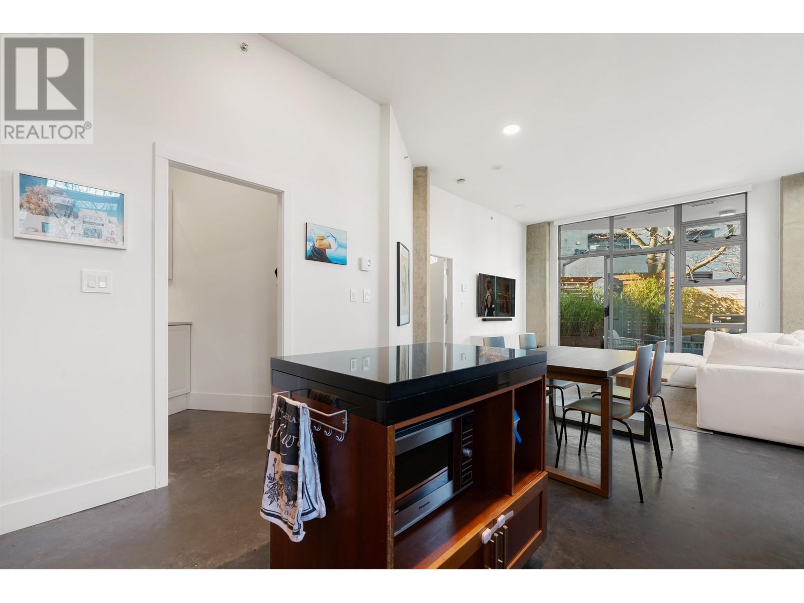 Listing Picture 27 of 40 : 113 2635 PRINCE EDWARD STREET, Vancouver / 溫哥華 - 魯藝地產 Yvonne Lu Group - MLS Medallion Club Member