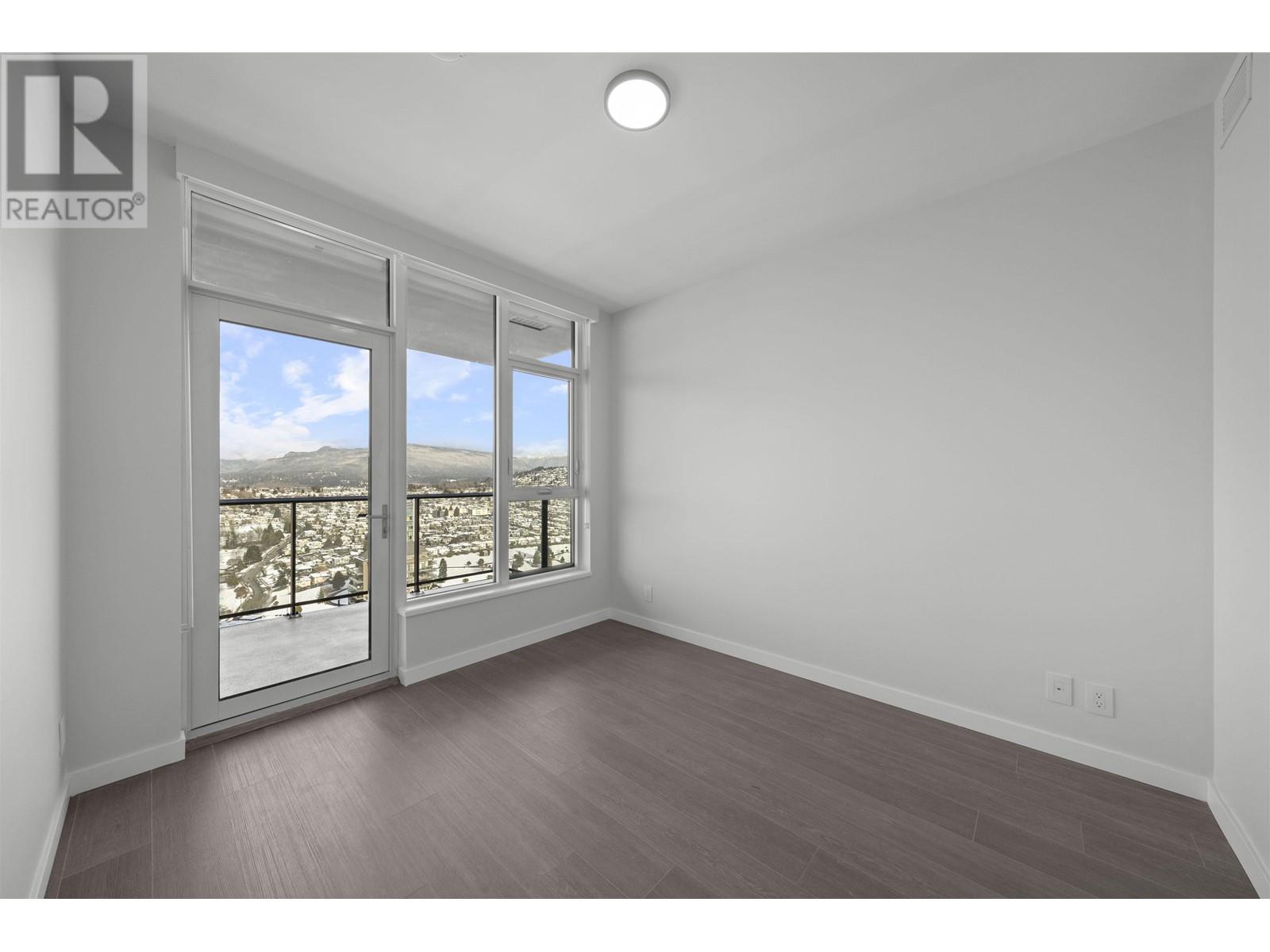Listing Picture 12 of 40 : 3911 2108 GILMORE AVENUE, Burnaby / 本拿比 - 魯藝地產 Yvonne Lu Group - MLS Medallion Club Member